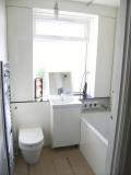 Hastings, Bathroom